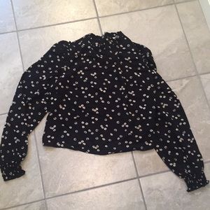 3/$12 Arizona long sleeve mock neck crop top